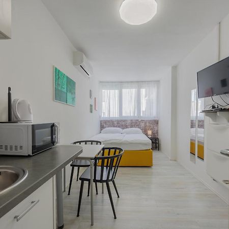 זאדאר Guest House Arsenal Accommodation מראה חיצוני תמונה
