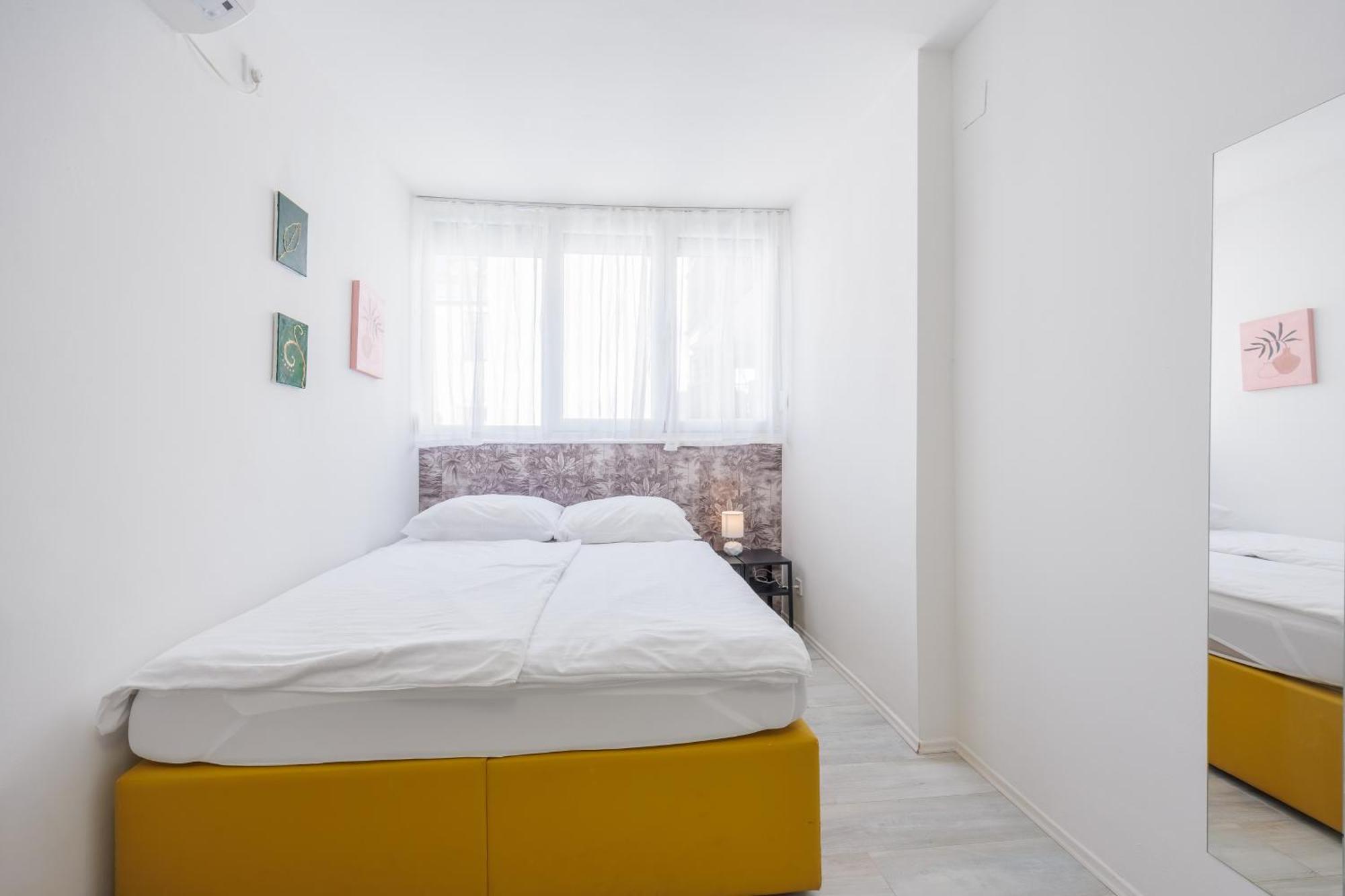 זאדאר Guest House Arsenal Accommodation מראה חיצוני תמונה