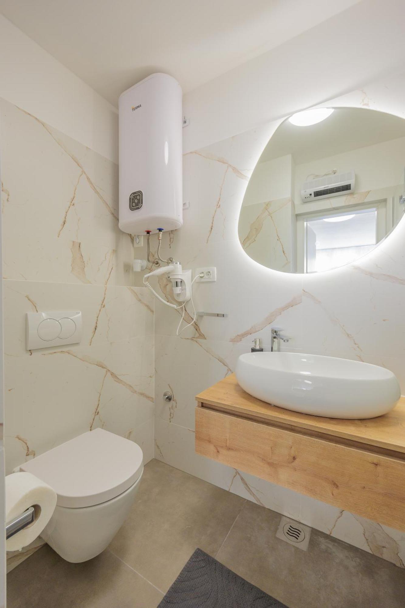 זאדאר Guest House Arsenal Accommodation מראה חיצוני תמונה