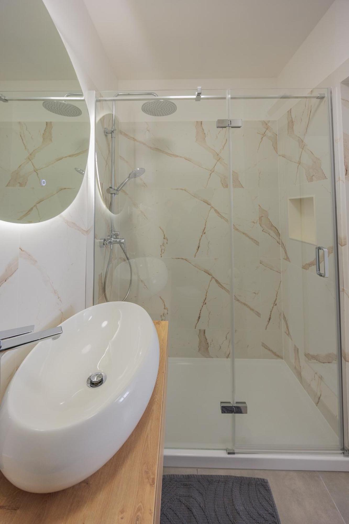 זאדאר Guest House Arsenal Accommodation מראה חיצוני תמונה