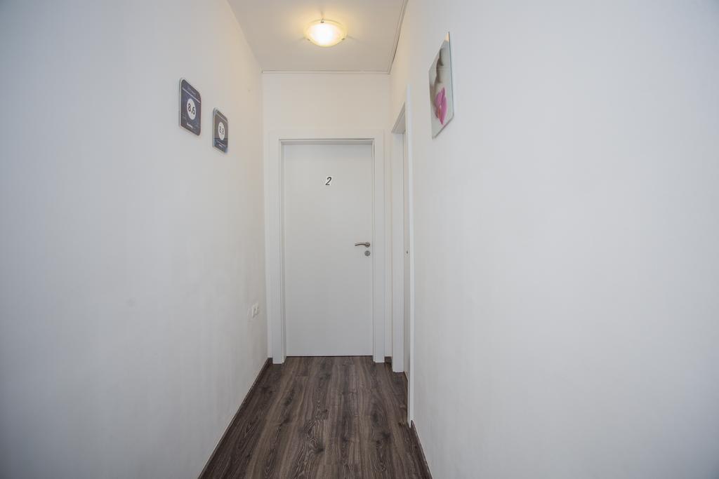 זאדאר Guest House Arsenal Accommodation מראה חיצוני תמונה